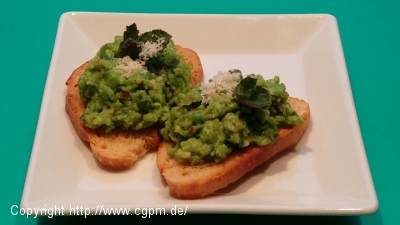 Erbsencrostini