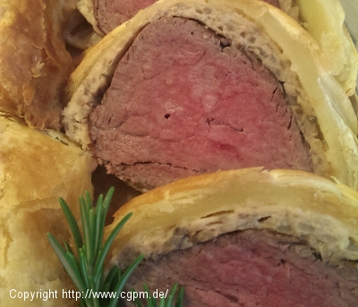 Filet Wellington mit Portwein-Schokosauce