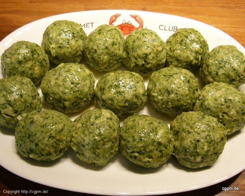 Semmel-Knödel mit ...