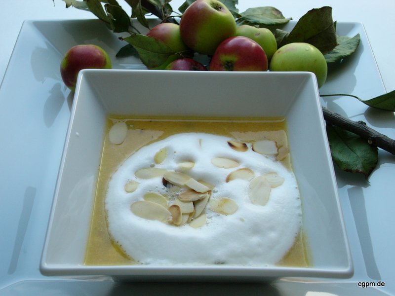 Apfel-Curry Suppe