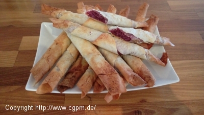 Rotkohlchutney im Teigblatt